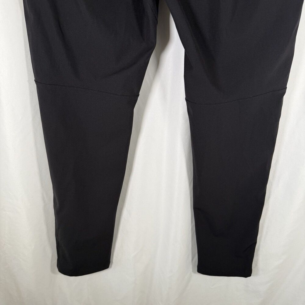 Lululemon Pants Men's 31 Solid Black Pockets Zip Pocket Button Zip Active - Picture 8 of 11